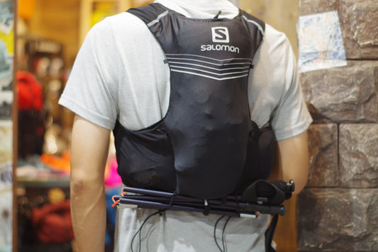 これも良いんです!SALOMON ADV SKIN 5。
