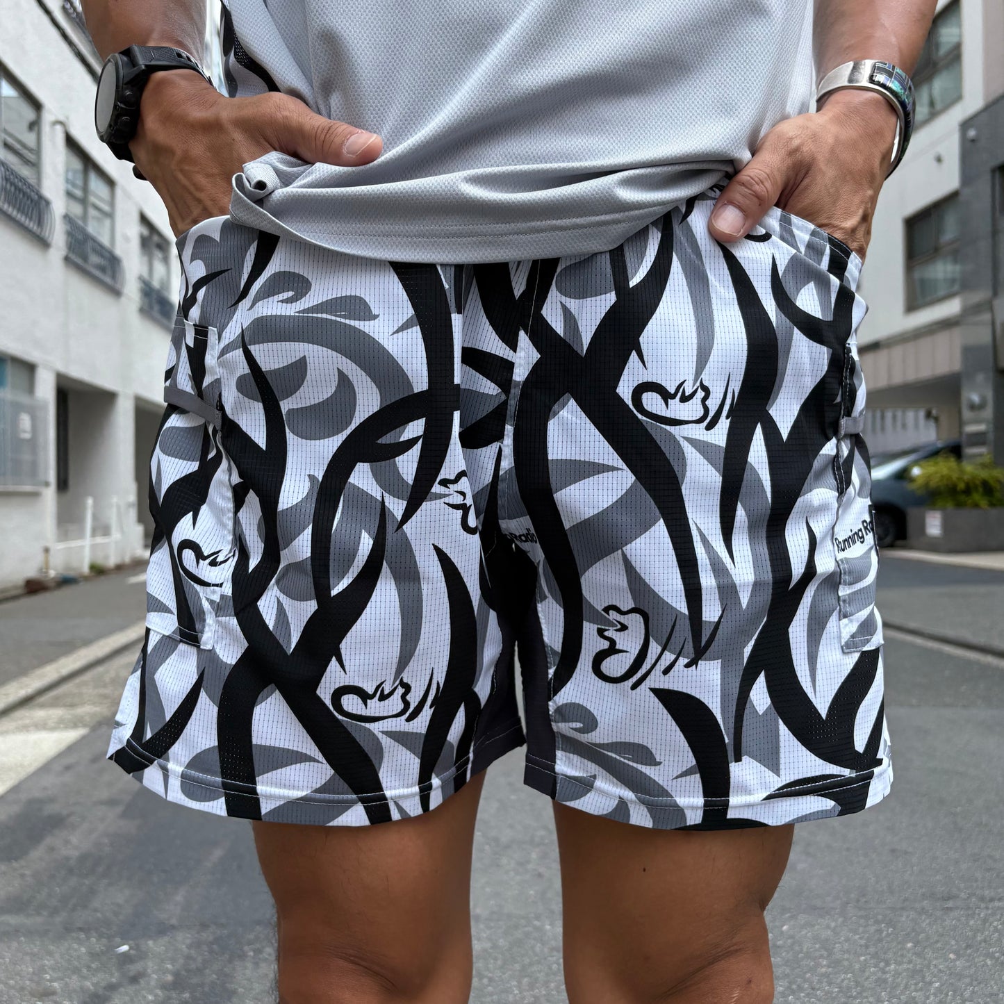 【2025夏モデル】MMA/マウンテンマーシャルアーツ Takumi Okada Camo 7pockets Shorts(Gray Camo)【名古屋店のみ】