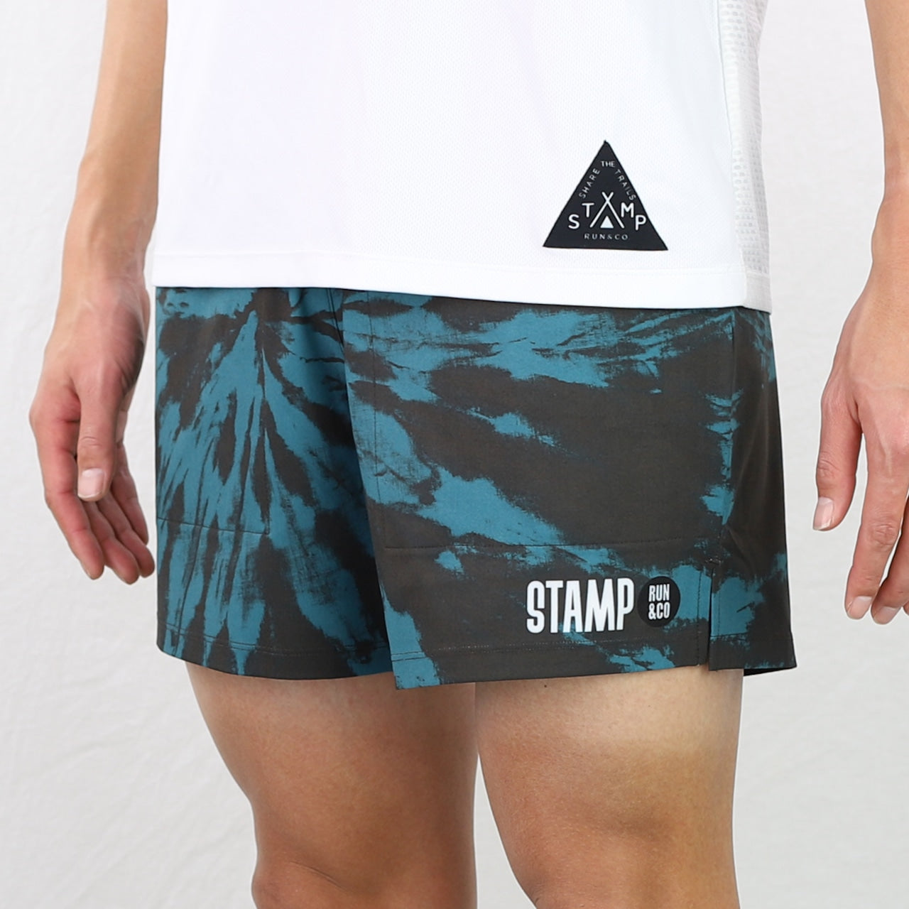 【2025冬】STAMP/スタンプ 3 POCKET SHORTS "TIE DYE BLACK/GREEN"(ユニセックス)