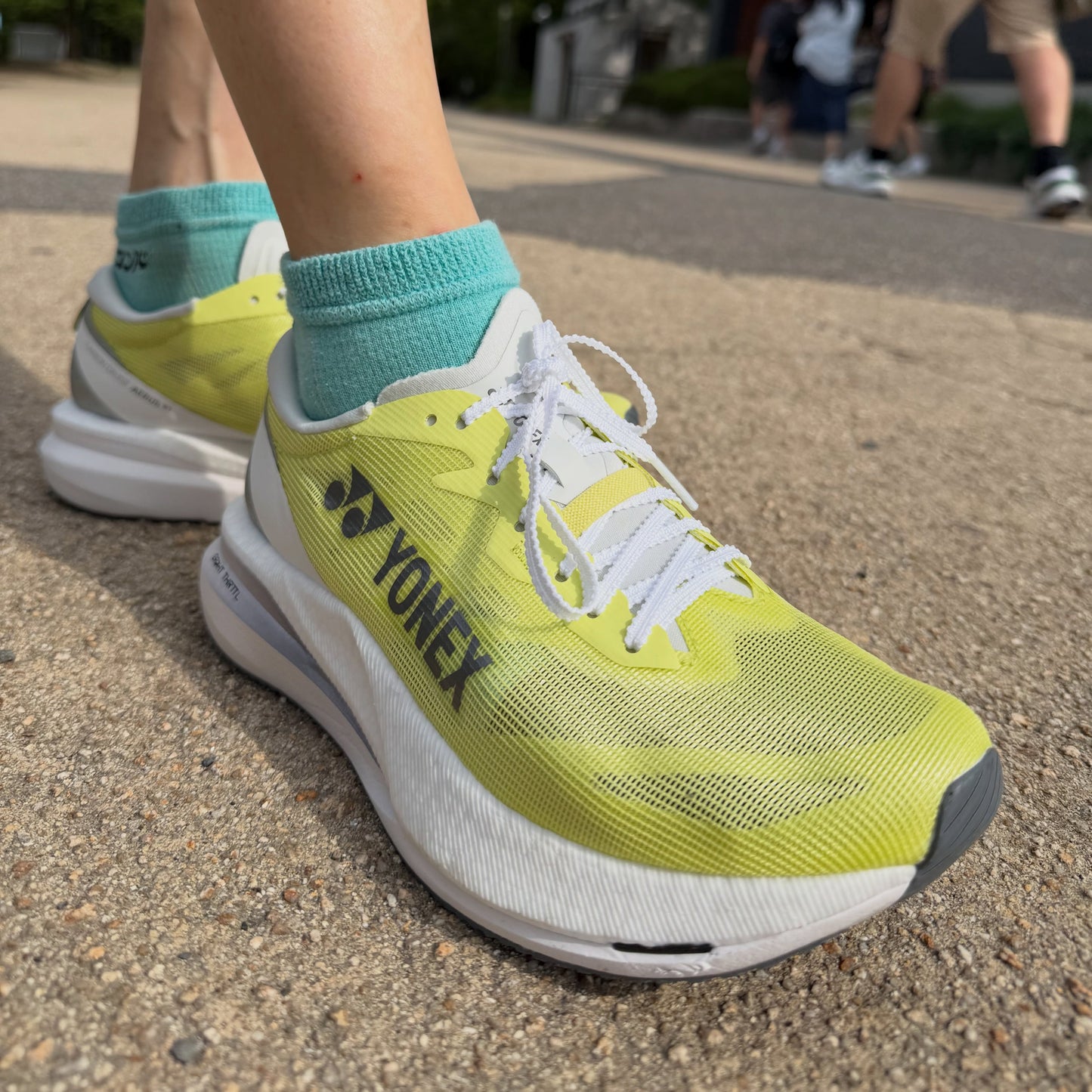 【2026.8月下旬発売】YONEX/ヨネックス(ユニセックス) カーボンクルーズ エアラスGT. SHRAG1