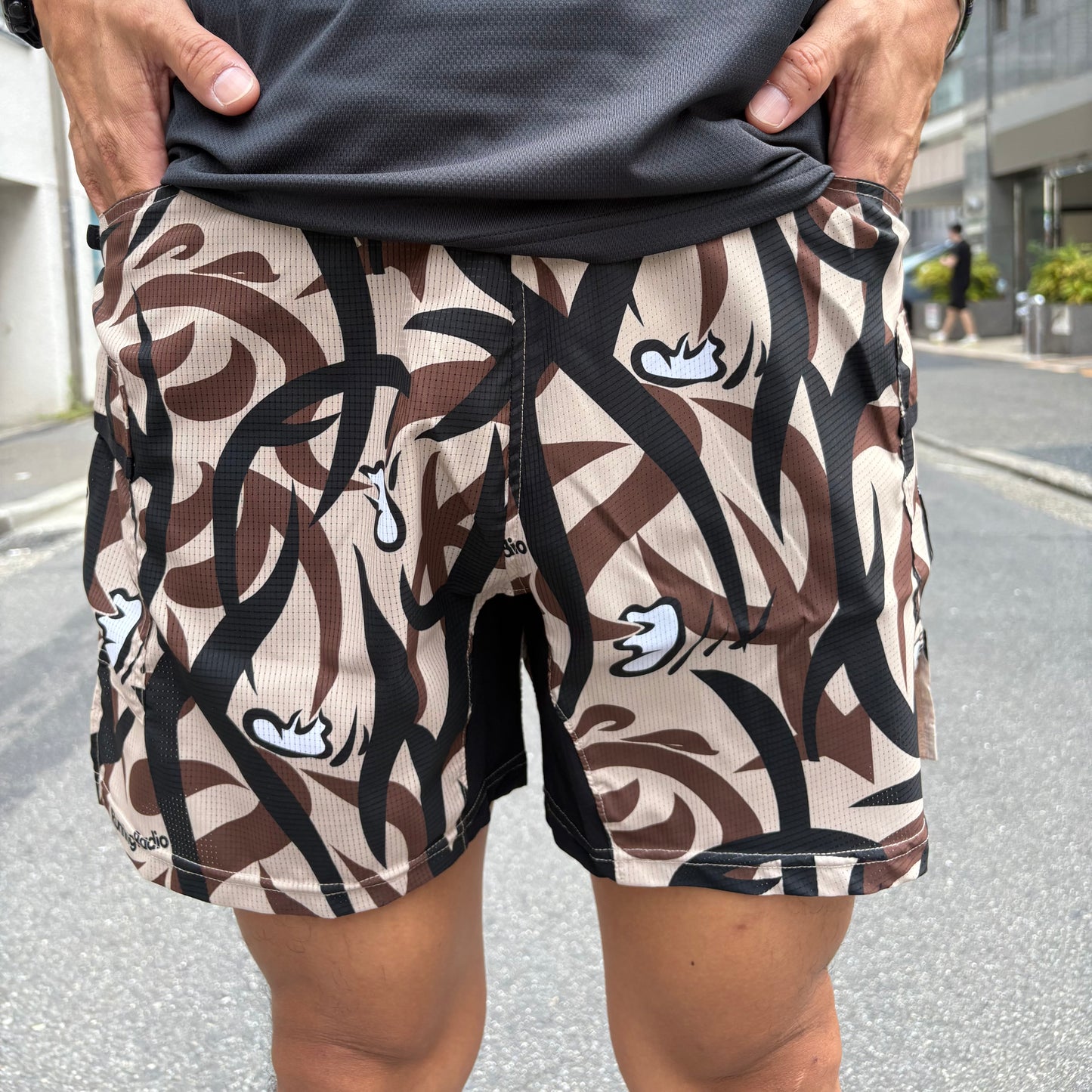 【2025夏モデル】MMA/マウンテンマーシャルアーツ Takumi Okada Camo 7pockets Shorts(Beige Camo)【名古屋店のみ】