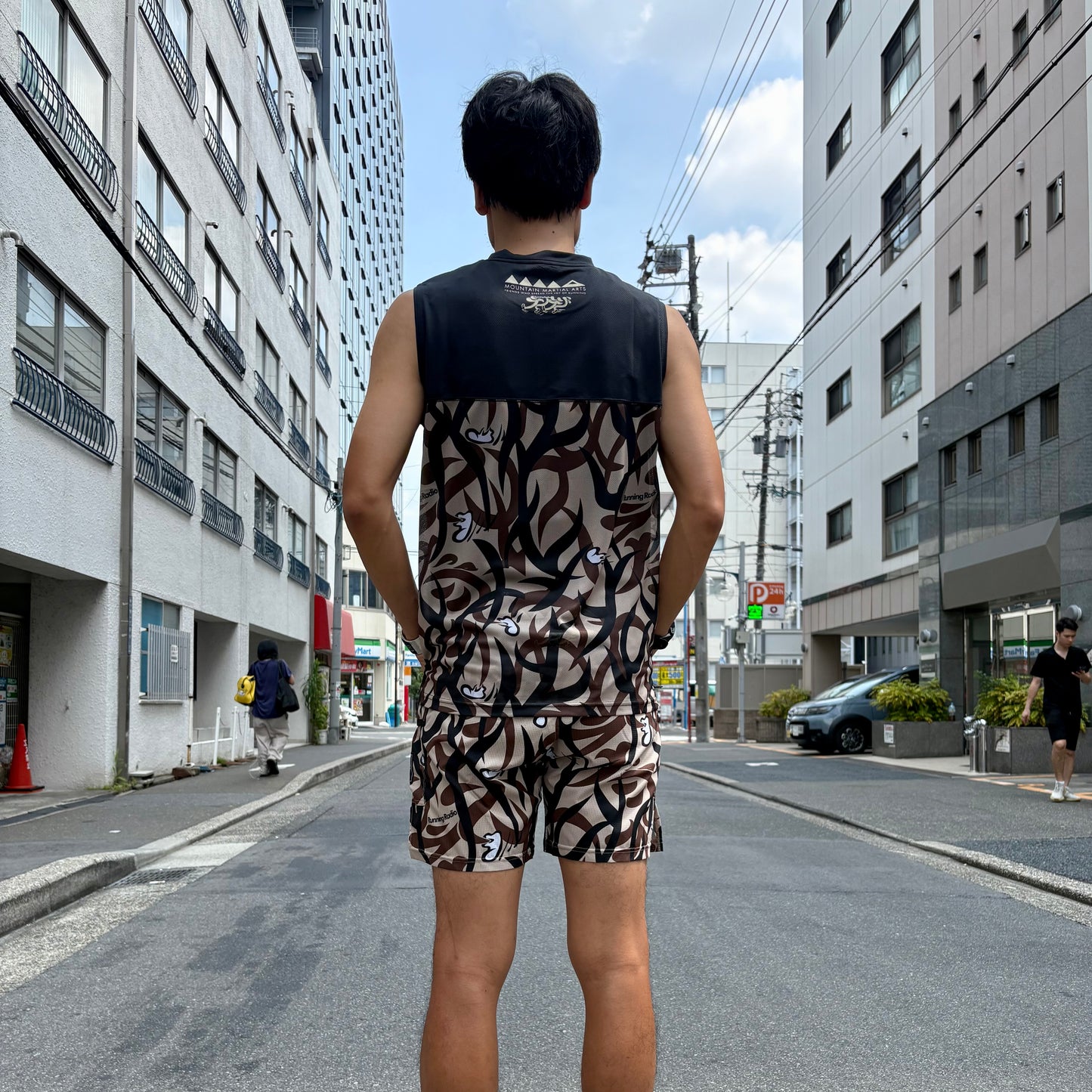 【2025夏モデル】MMA/マウンテンマーシャルアーツ Takumi Okada Camo Sleeve‐less(Black)【名古屋店のみ】