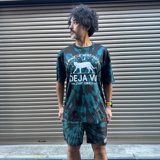 【2025冬】STAMP/スタンプ(ユニセックス)  WIDE TEE "DEJAVU TIE DYE BLACK/GREEN"(XSのみ/大阪店)