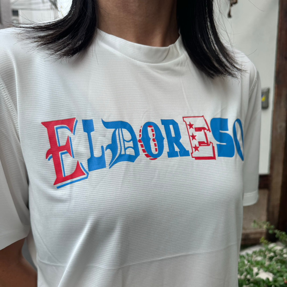 【30% OFF】2024秋】エルドッソ Is This Tee ホワイト(ユニセックス)(大阪店のみ)