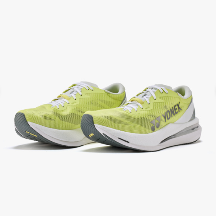 【2026.8月発売】YONEX/ヨネックス（ユニセックス） カーボンクルーズ エアラスGT. SHRAG1