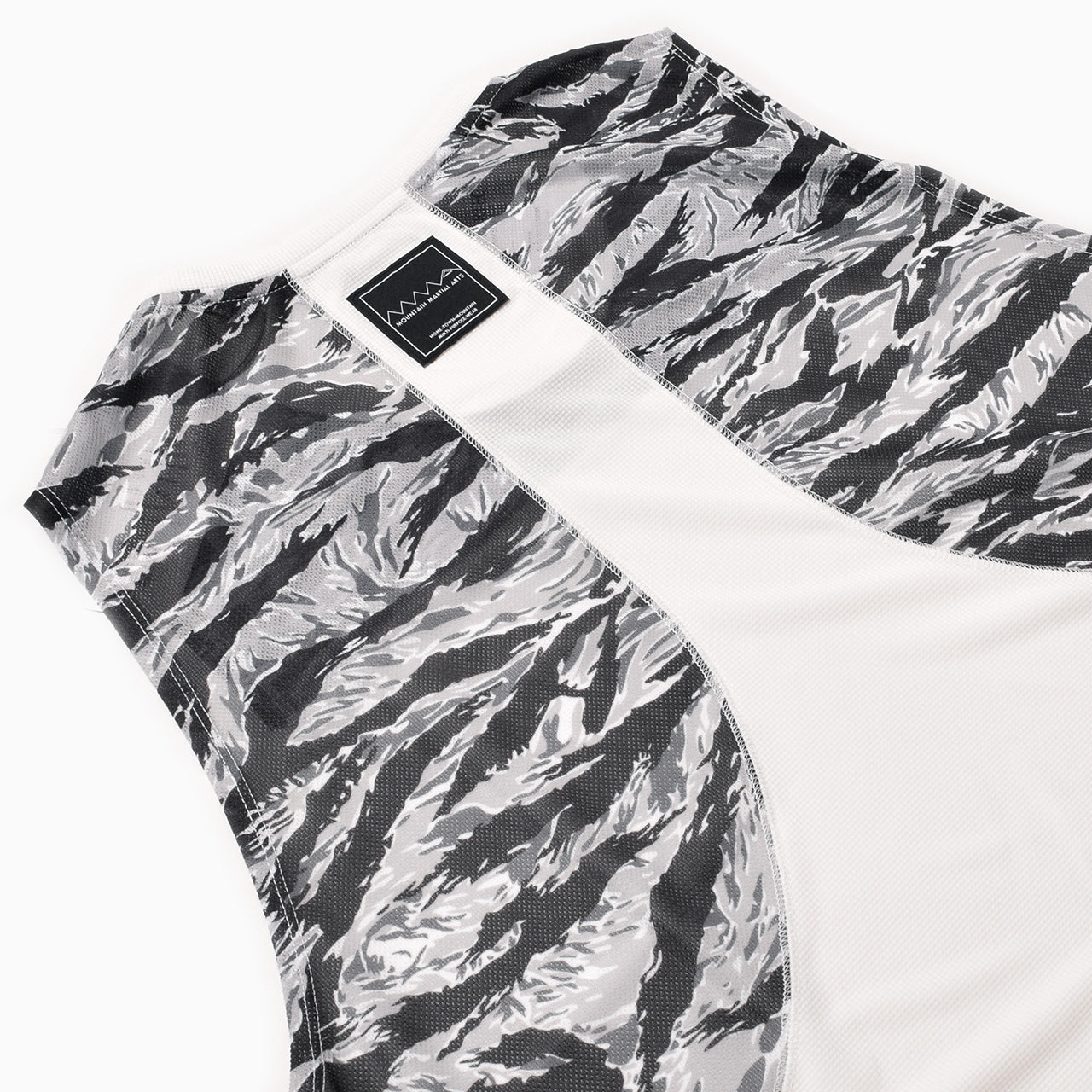 【2025秋冬】MMA/マウンテンマーシャルアーツ MMA 100MPJ Trail Sleeve-less【名古屋店のみ】