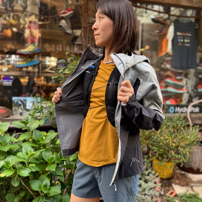 Rab/ラブ Downpour Trail Light Jacket Wmns ダウンポアー トレイル ライト （ウィメンズ）（大阪店のみ）
