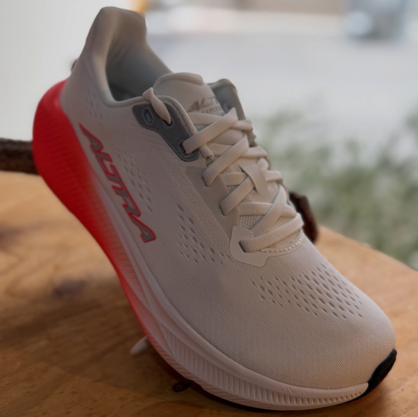 【2026.2/27発売】ALTRA/アルトラ（ウィメンズ）EXPERIENCE FLOW ST / エクスペリエンス フロー ST