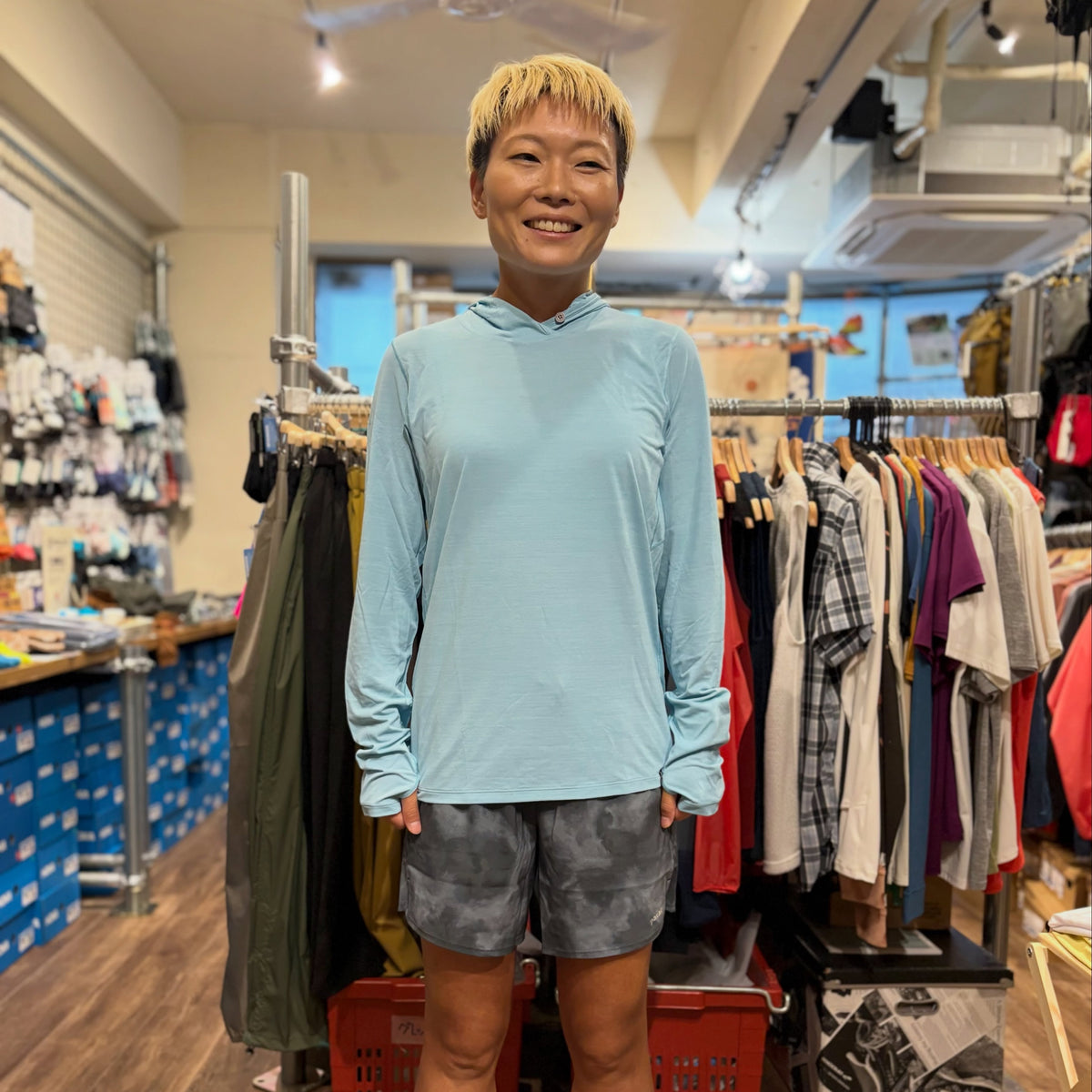 【2026秋冬新色】 patagonia/パタゴニア（ウィメンズ）キャプリーン・クール・ウルトラ・フーディ 44700