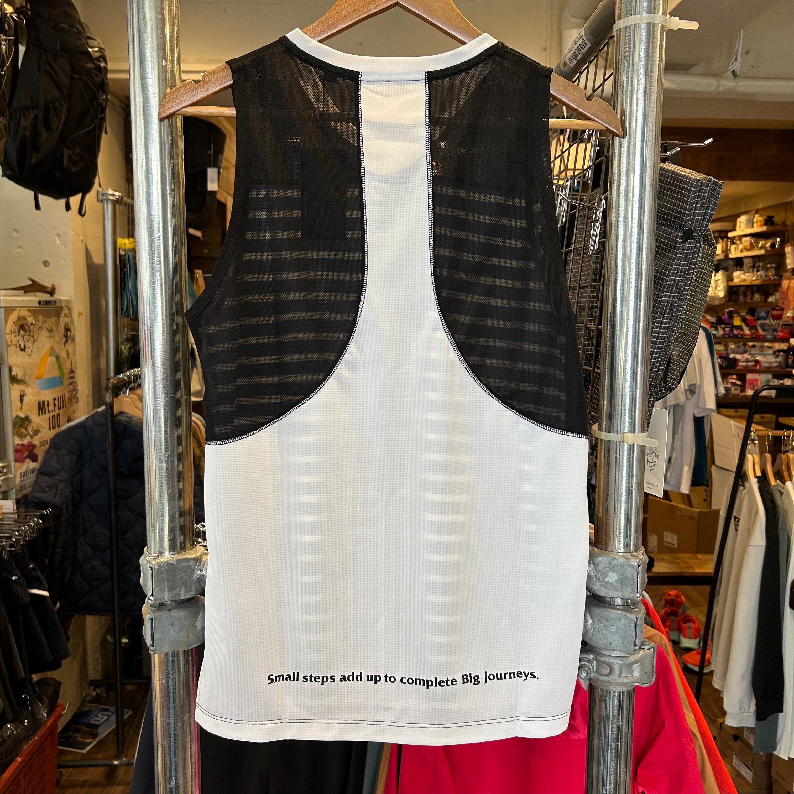 【2024春夏モデル】MMA/マウンテンマーシャルアーツ MMA Border Racing Sleeve‐less  （Black‗White）【名古屋店のみ】 - XS(女性用)