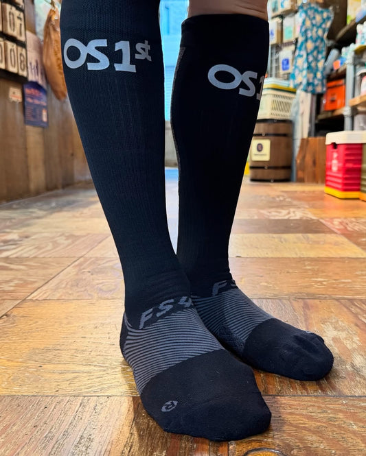 【初入荷】OS1st/オーエスファースト FS4+  Over the Calf Compression Bracing Sock / オーバーザカフコンプレッションブレーシングソックス
