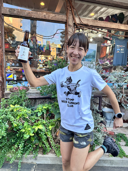 【2024.秋】STAMP/スタンプ  GRAPHIC RUN TEE "STAMP BEER RUNNING CLUB" （ユニセックス）