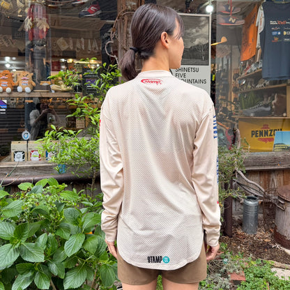 【2026春夏】STAMP/スタンプ  LONG SLEEVE TEE  "ESCAPE THE GRID ON THE TRAILS"（ユニセックス）