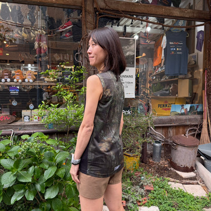 【2026春夏】STAMP/スタンプ GRAPHIC TANK "BLACK / REAL TREE CAMO"（ユニセックス）