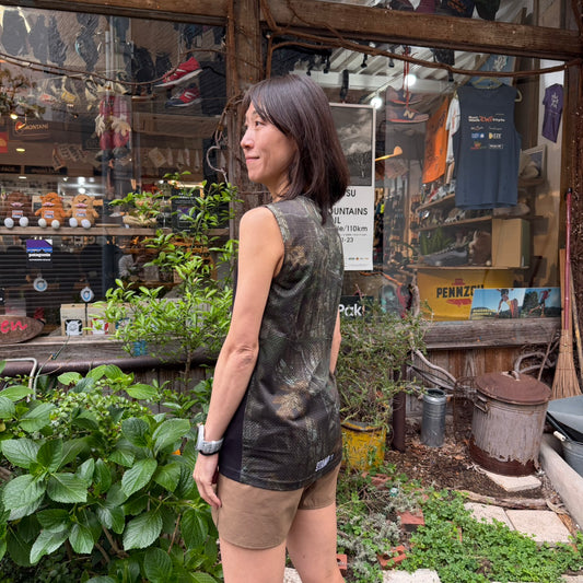 【2026春夏】STAMP/スタンプ GRAPHIC TANK "BLACK / REAL TREE CAMO"（ユニセックス）