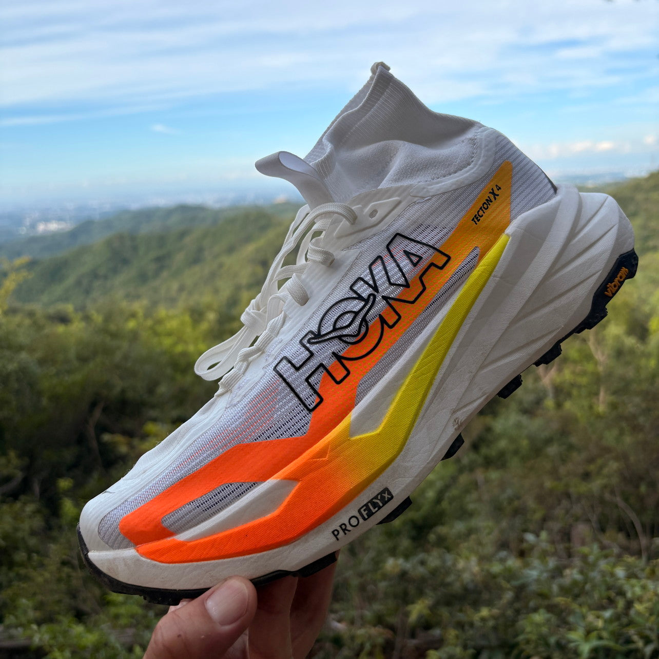 【2026.8/21 発売】HOKA/ホカ（メンズ）TECTON X 4 /テクトン4X