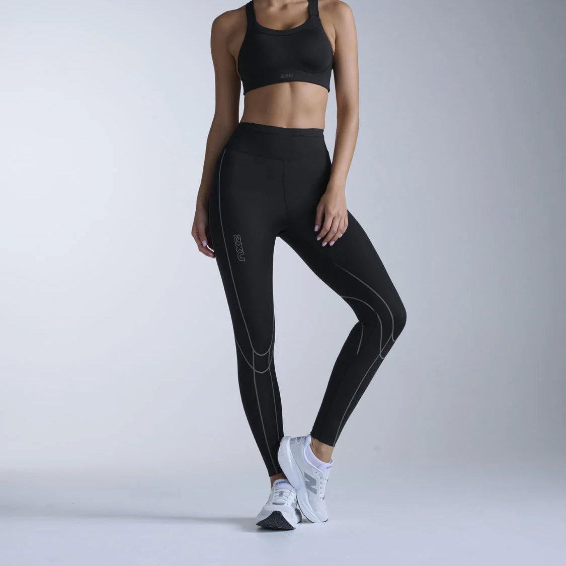 【2026秋冬】　2XU / ツータイムズユー（ウィメンズ）ライトスピード キネシス コンプレッションタイツ WA7627B