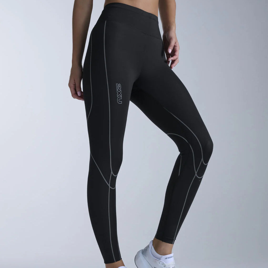 【2026秋冬】　2XU / ツータイムズユー（ウィメンズ）ライトスピード キネシス コンプレッションタイツ WA7627B