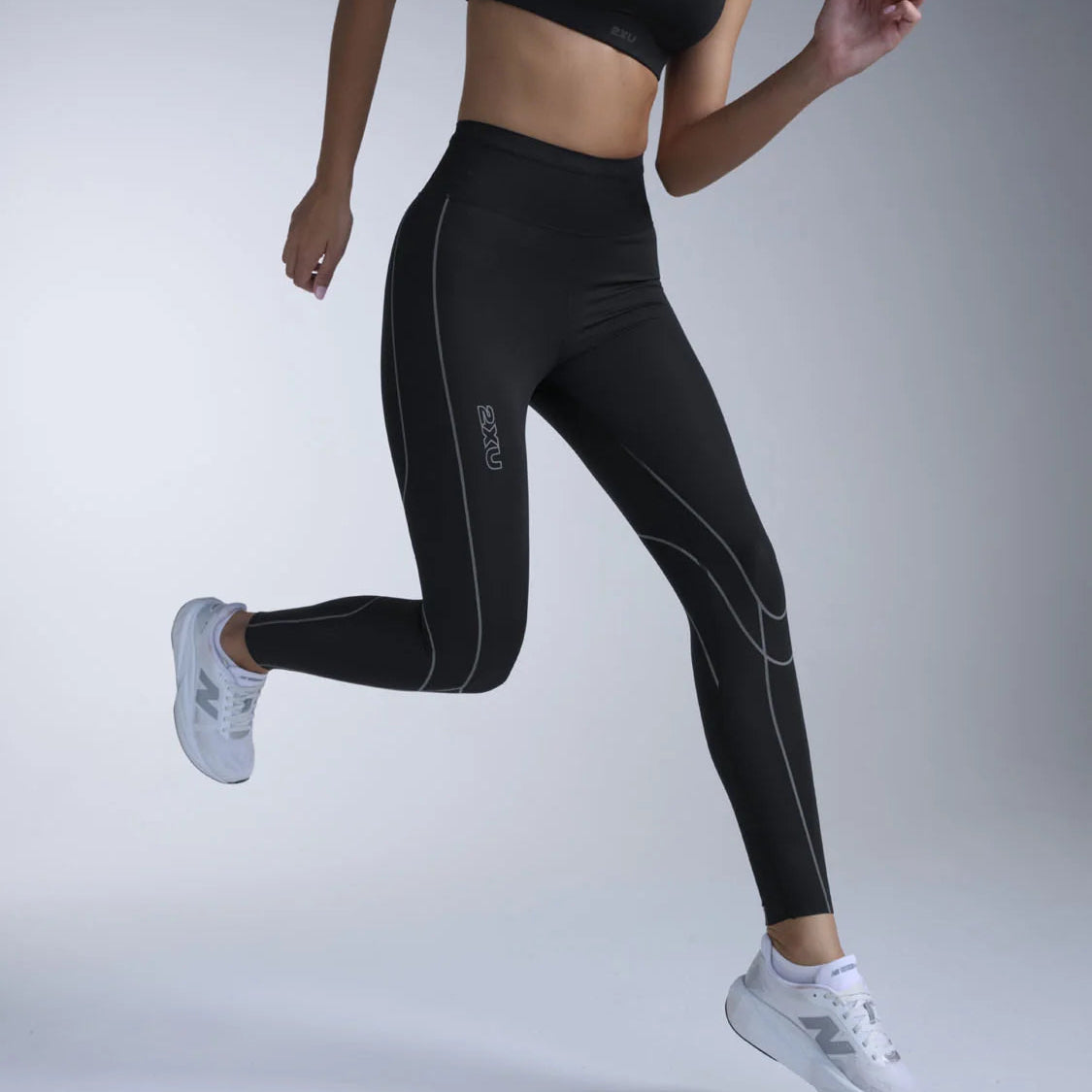 【2026秋冬】　2XU / ツータイムズユー（ウィメンズ）ライトスピード キネシス コンプレッションタイツ WA7627B