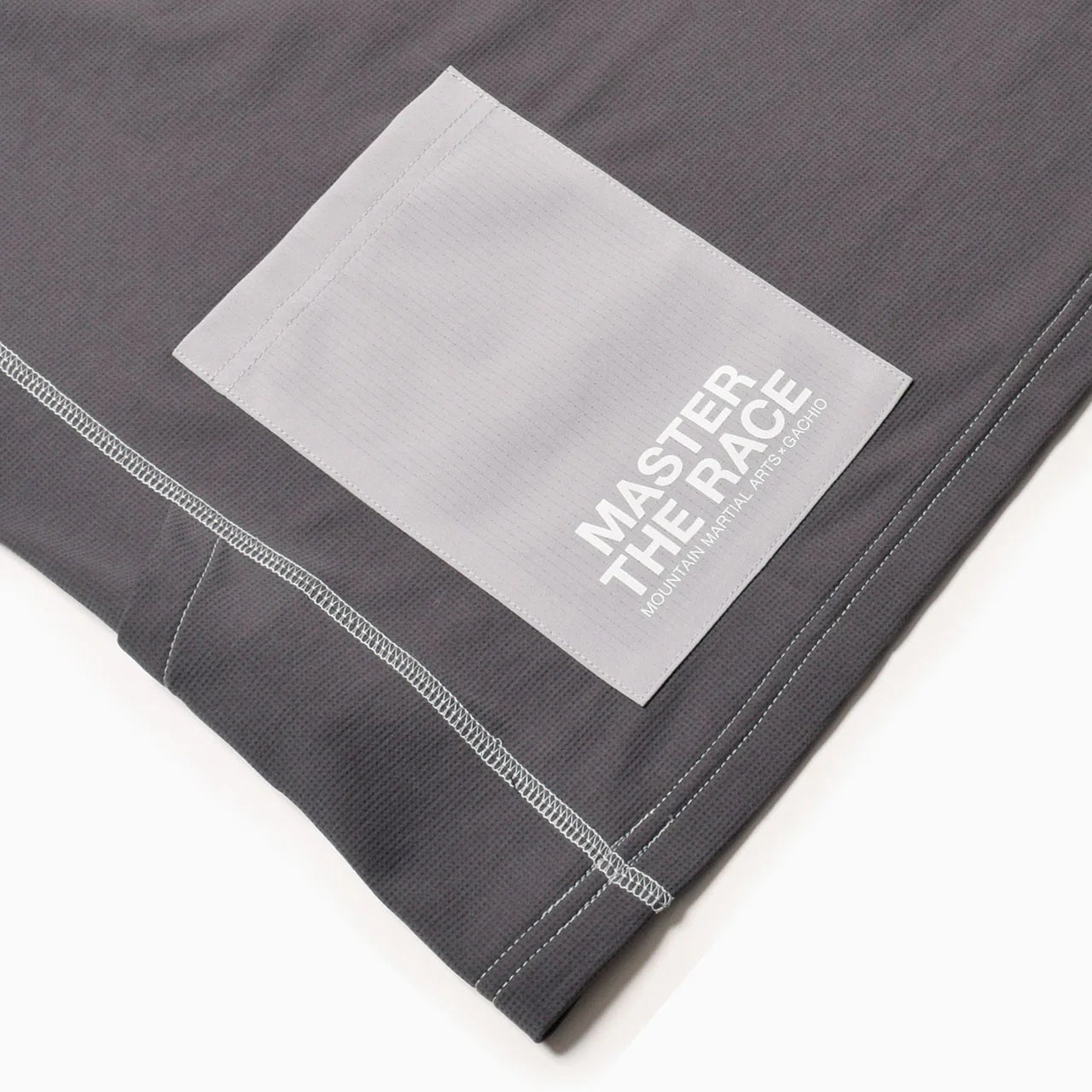 【2025秋冬】MMA/マウンテンマーシャルアーツ MMA GACHIO "MASTER THE RACE"Long Tee【名古屋店のみ】