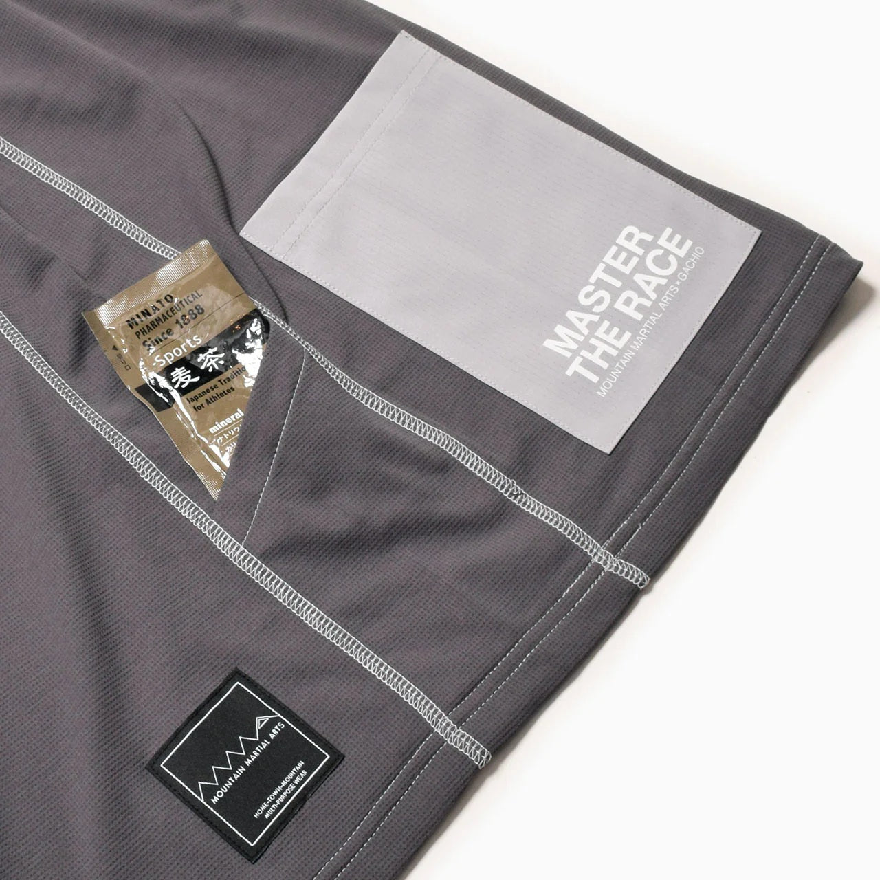 【2025秋冬】MMA/マウンテンマーシャルアーツ MMA GACHIO "MASTER THE RACE"Long Tee【名古屋店のみ】